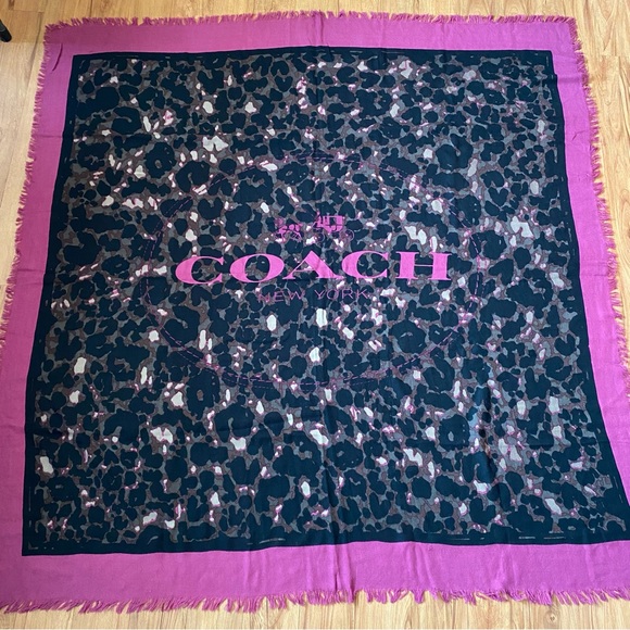 Coach New York Large Animal Print Wool Scarf Wrap Purple Fringe Size 52” X 52” - Picture 2 of 15
